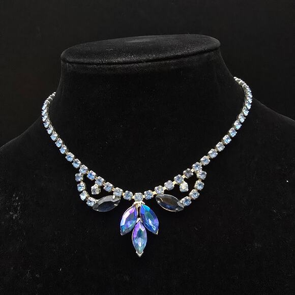 Blue Rhinestone Necklace Aurora Borealis Vintage Glam Jewelry - Picture 6 of 9